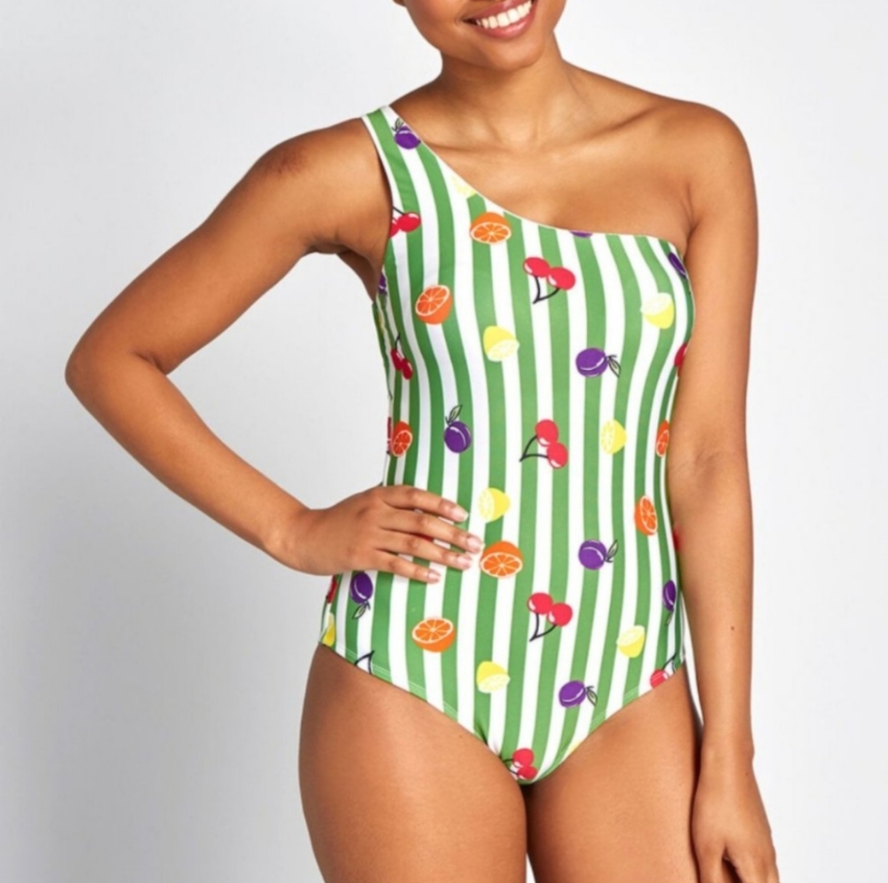 Modcloth The Lola One piece retro swimsuit Women's Size L Fruit Print NWOT
